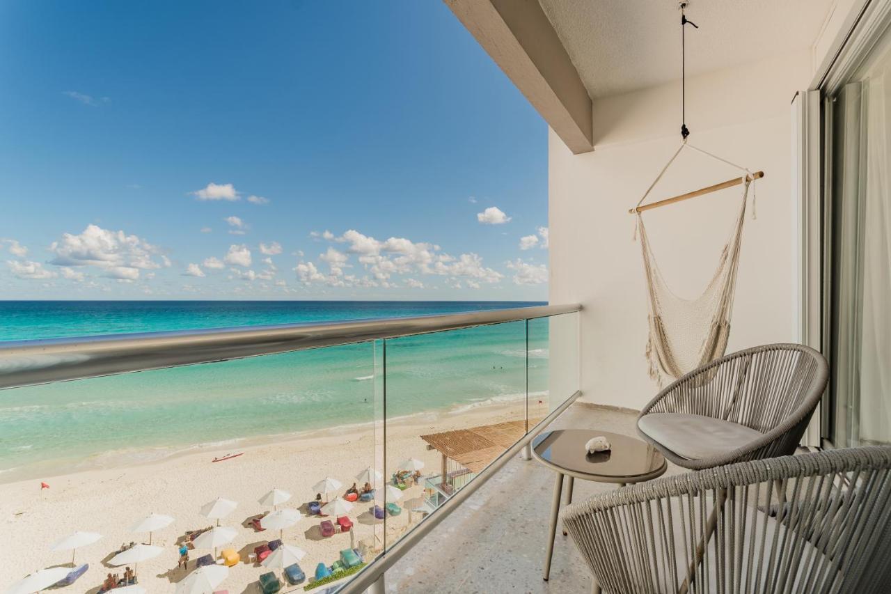 *Turquoise Escape- Beachfront Studio By Casa Paraiso* 坎昆 外观 照片