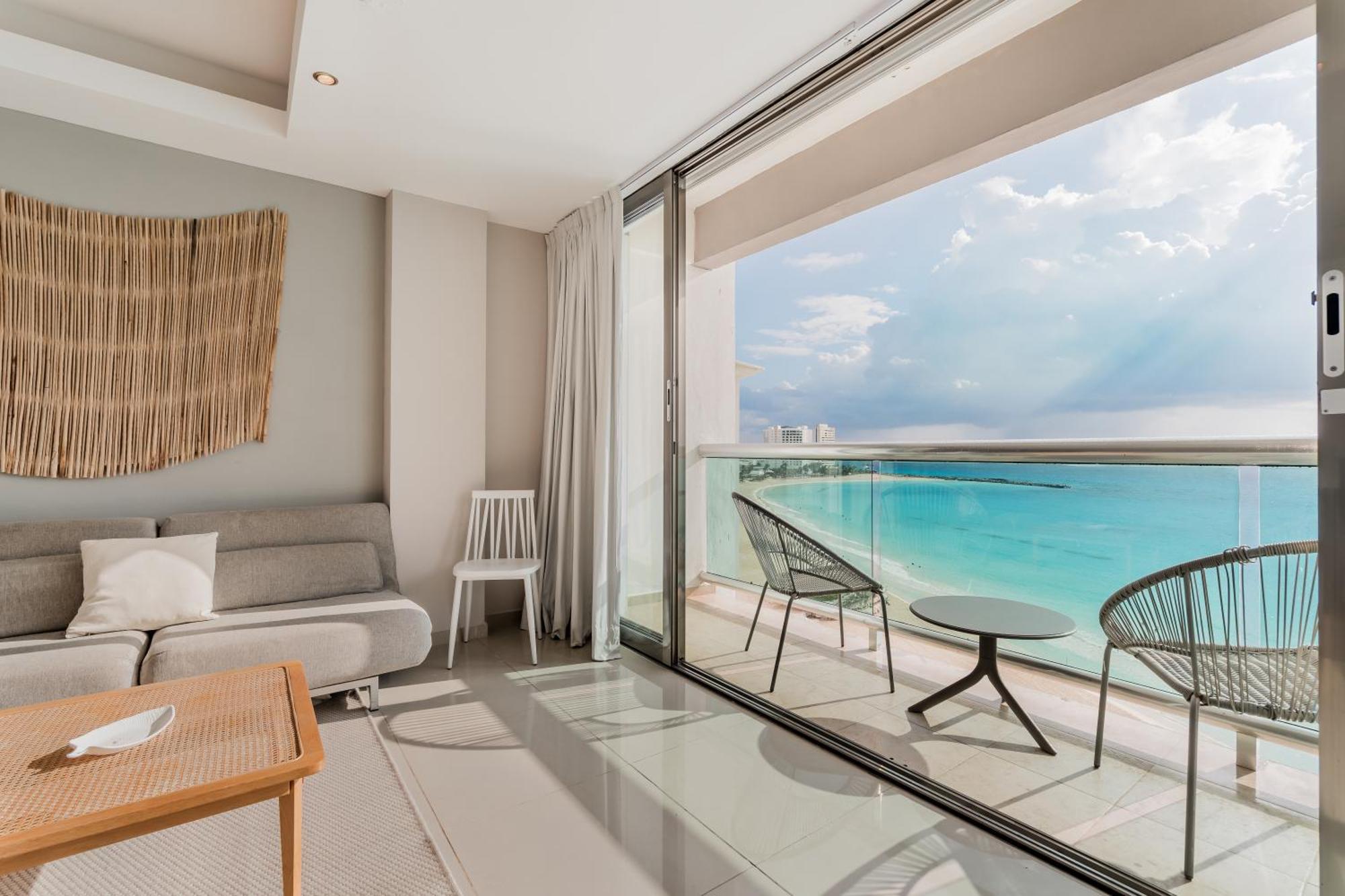 *Turquoise Escape- Beachfront Studio By Casa Paraiso* 坎昆 外观 照片